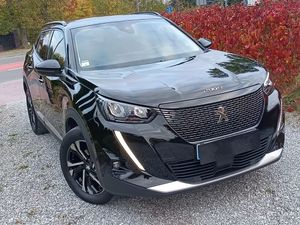 Peugeot 2008 II PureTech 130 EAT8 GT 2022