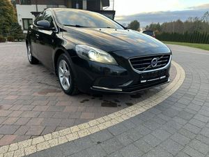 Volvo V40 II 2015