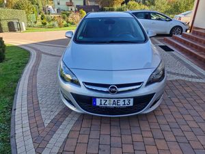 Opel Astra J 1.7 CDTI DPF ecoFLEX Sports TourerStart/Stop 2013