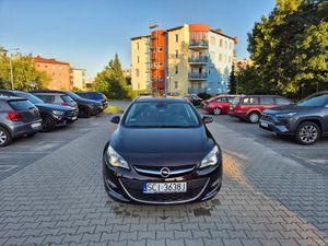 Opel Astra J 1.6 CDTI DPF ecoFLEX Sports TourerStart/Stop Selection 2015