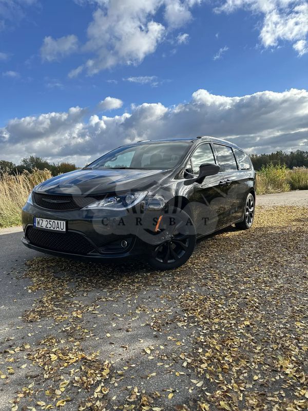 Chrysler Pacifica 2019