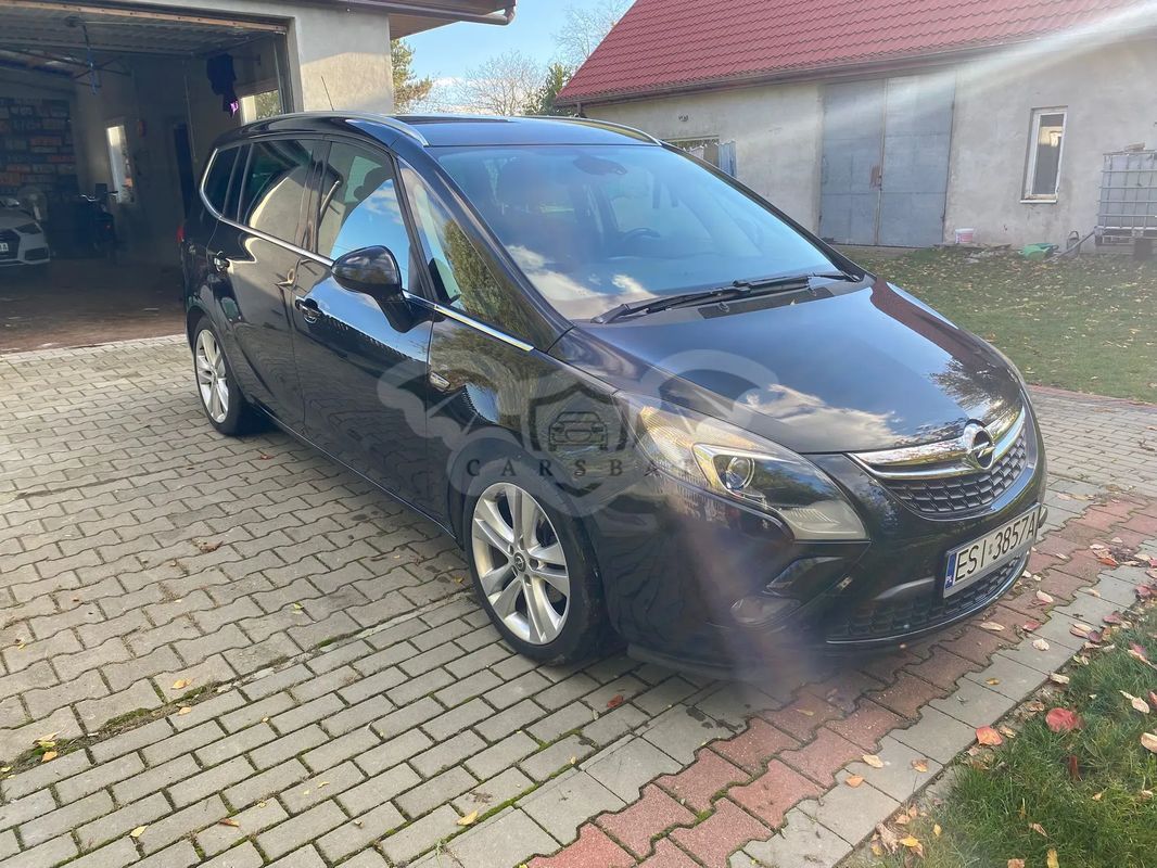 Opel Zafira C 2014