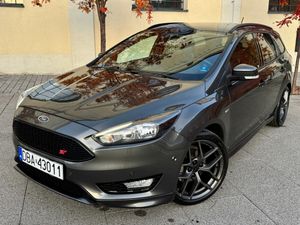 Ford Focus Mk3 Turnier 1.5 EcoBlue Start-Stopp-System ST-LINE 2017
