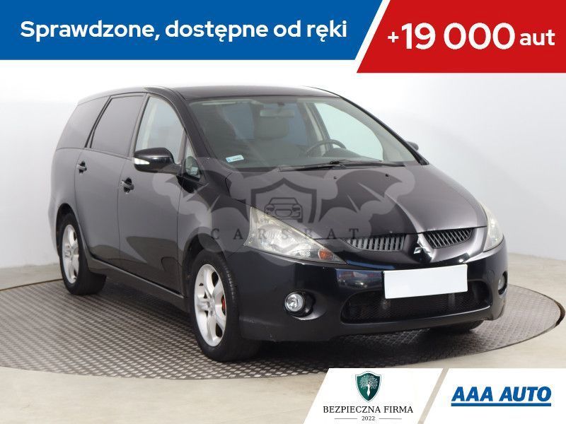 Mitsubishi Grandis 2006