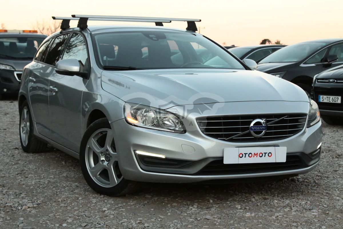 Volvo V60 I D3 Business Edition 2015