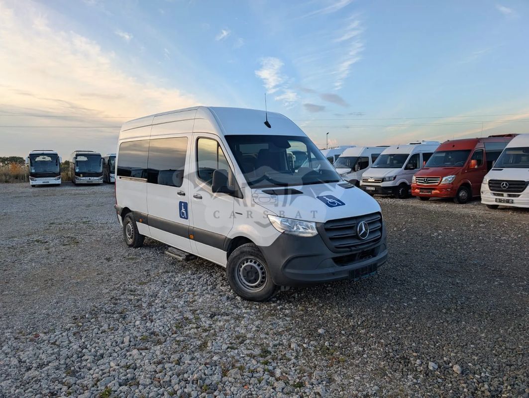 Mercedes-Benz Sprinter 2021