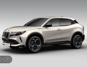 Alfa Romeo Junior 1.2 mHEV Ibrida Speciale eDCT 2025