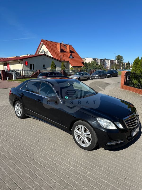 Mercedes-Benz E W212/W207 220 T CDI 7G-TRONIC Avantgarde 2013