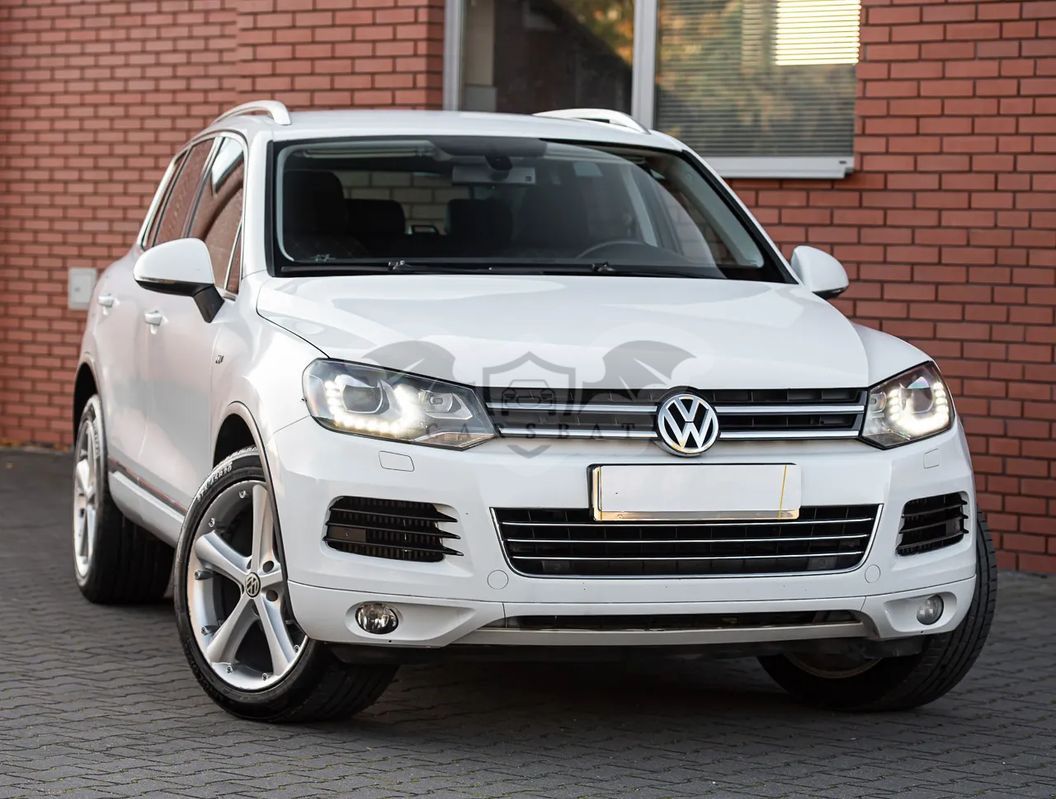 Volkswagen Touareg II 3.0 V6 TDI SCR Blue Motion DPF Automatik Executive Edition 2014
