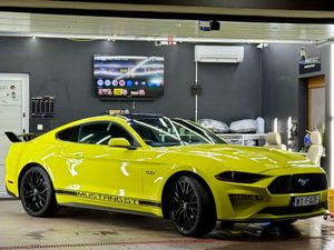 Ford Mustang 2021