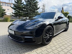 Porsche Panamera 4 Executive 2018