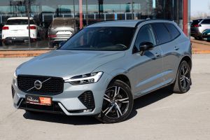 Volvo XC60 II B4 D Ultimate Dark 2021