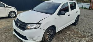 Dacia Sandero II 1.2 16V 75 Celebration 2016