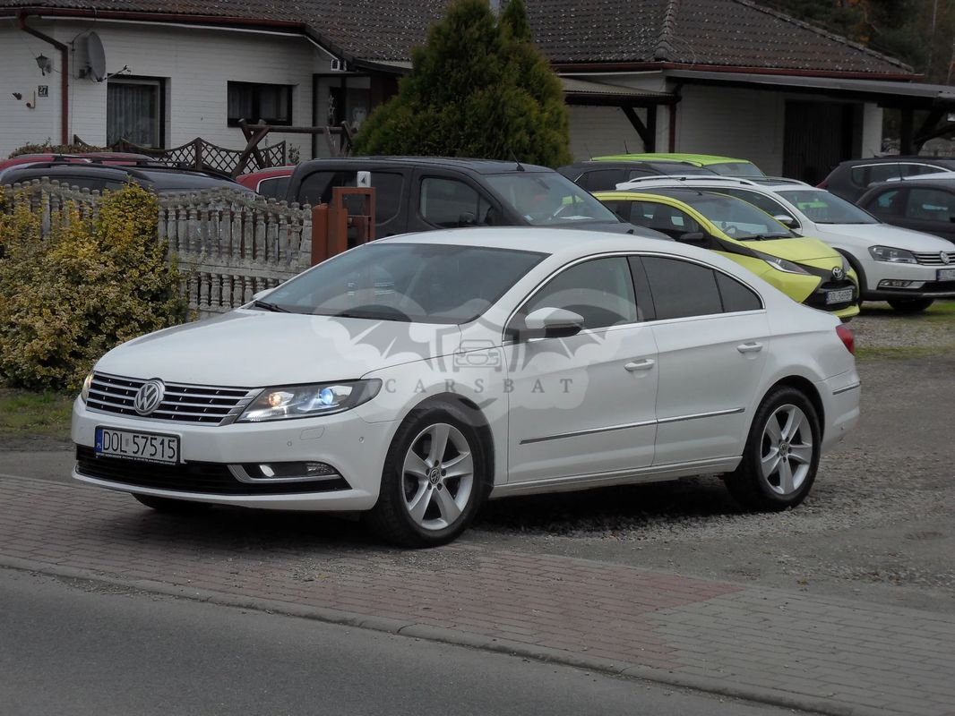 Volkswagen Passat CC 2011