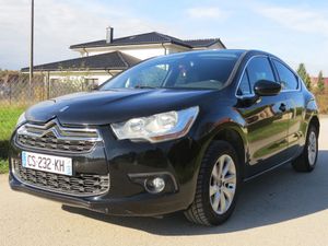 Citroën DS4 e-HDi 110 Chic 2012