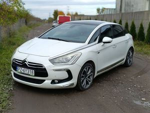 Citroën DS5 2.0 HDi Hybrid4 SoChic MCP 2012