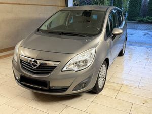 Opel Meriva II 1.4 T Design Edition 2013