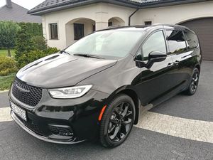 Chrysler Pacifica 2023
