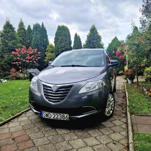 Lancia Ypsilon 1.2 8V Gold 2013