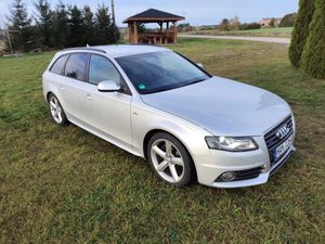 Audi A4 B8 2.0 TDI DPF quattro S line Sportpaket (plus) 2011