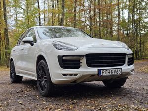 Porsche Cayenne III GTS Tiptronic S 2018