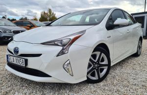Toyota Prius IV Hybrid 2016
