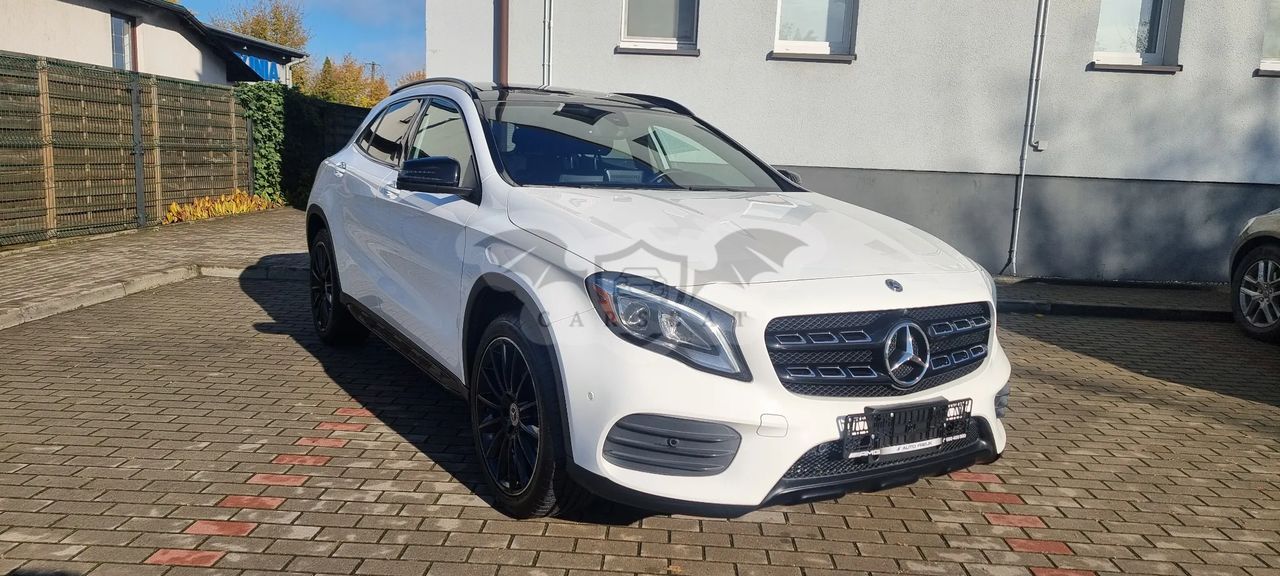 Mercedes-Benz GLA 250 4Matic 7G-DCT AMG Line 2020