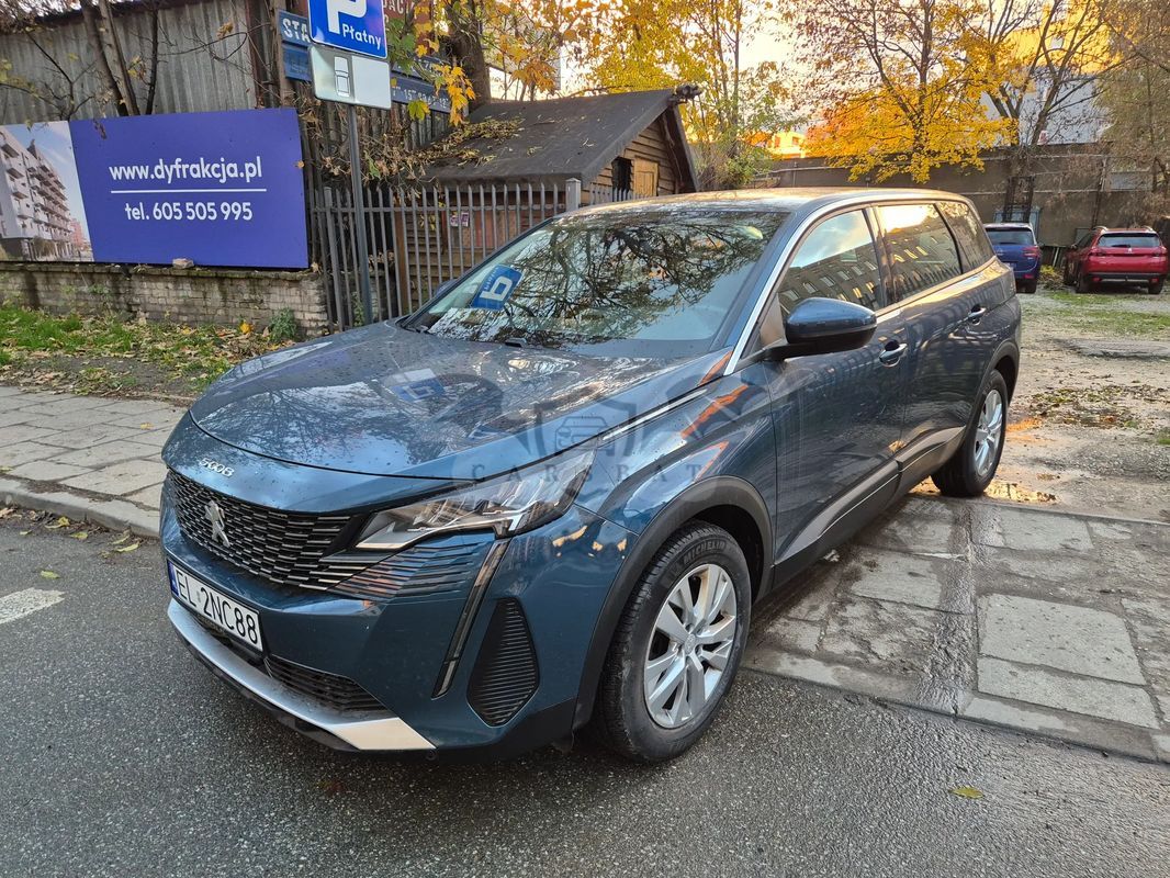 Peugeot 5008 II 1.5 BlueHDi Active Pack S&S 2021