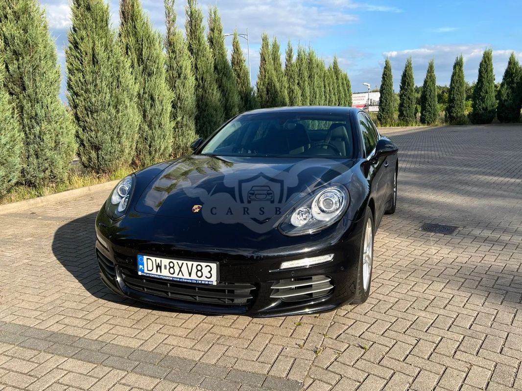 Porsche Panamera 4S 2015