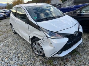 Toyota Aygo II x-play touch 2014