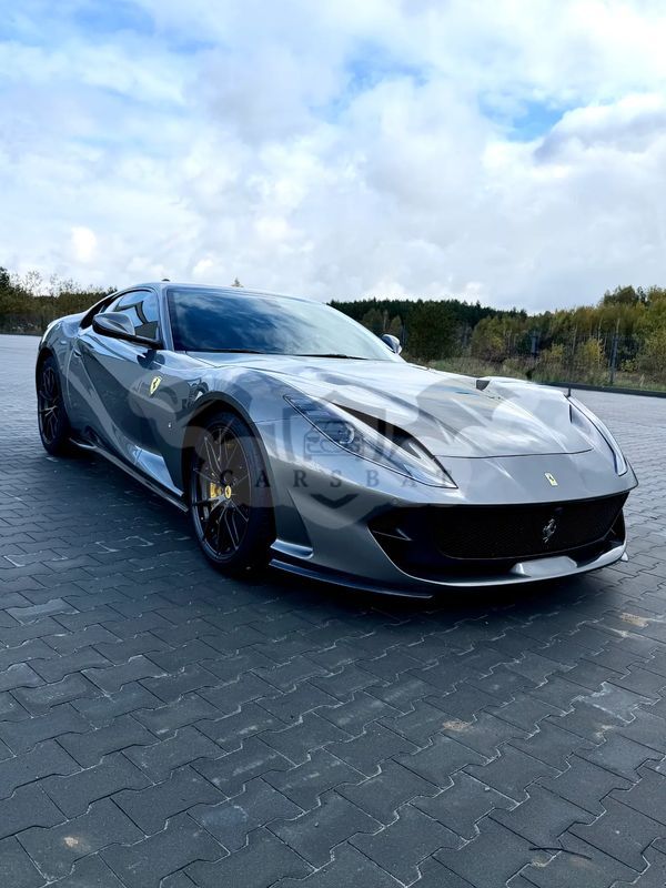 Ferrari 812 2018