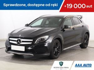 Mercedes-Benz GLA 2015