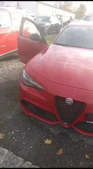 Alfa Romeo Giulia 2.0 Turbo 16V AT8-Q4 Competizione 2023