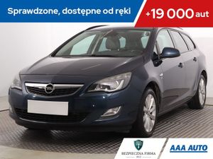 Opel Astra J 2012