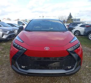 Toyota C-HR 2.0 PHEV Dynamic Force Executive 2025