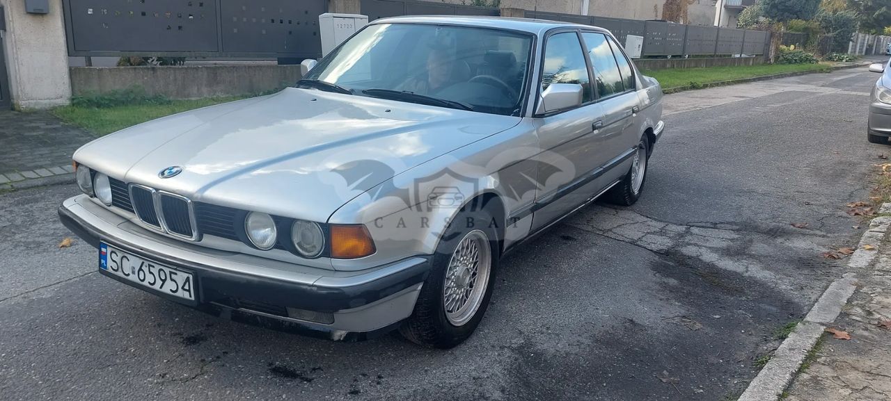 BMW 7 Series E32 1990