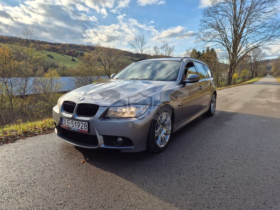 BMW 3 Series E90/E91/E92/E93 320d DPF Touring 2009