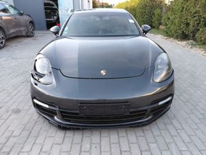 Porsche Panamera 2019