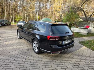 Volkswagen Passat B8 2.0 TDI EVO Elegance DSG 2023