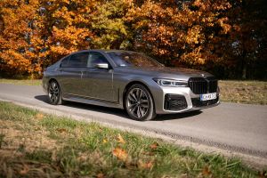 BMW 7 Series G11/12 750Ld xDrive sport 2020