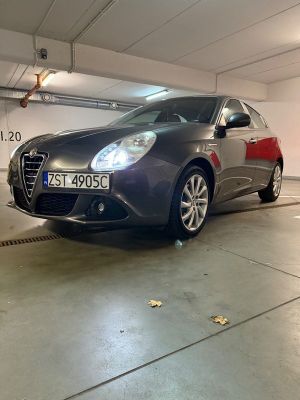 Alfa Romeo Giulietta 1.4 TB MultiAir Distinctive 2011