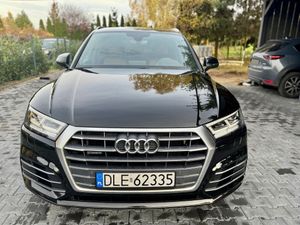 Audi Q5 FY 2.0 TFSI Quattro S tronic 2019