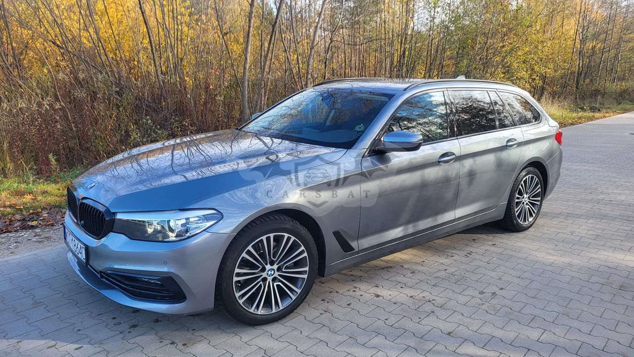 BMW 5 Series G30/G31 520i Touring Sport Line 2019