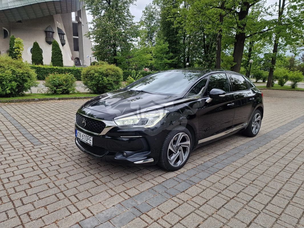DS DS5 2016