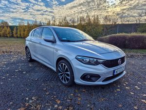 Fiat Tipo II 1.6 MultiJet Lounge 2016