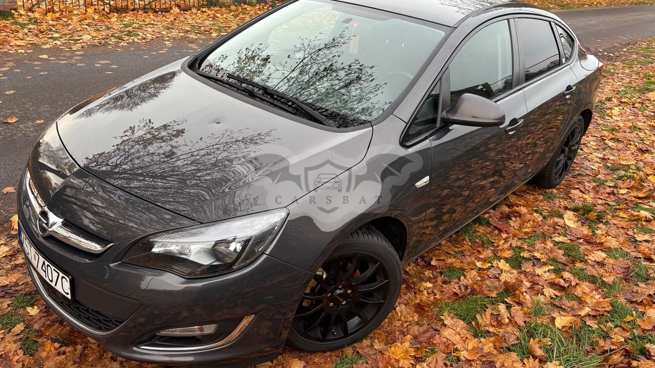 Opel Astra J IV 1.4 T Cosmo 2015
