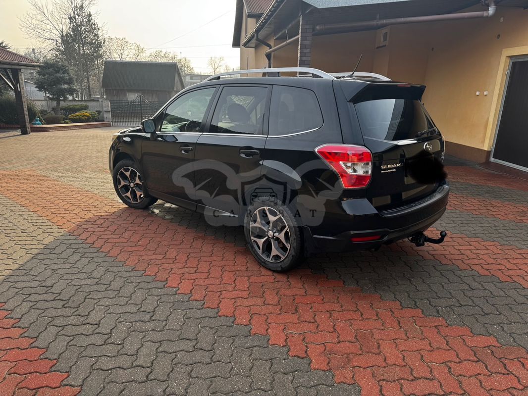 Subaru Forester IV 2.0XT Platinum Lineartronic 2014