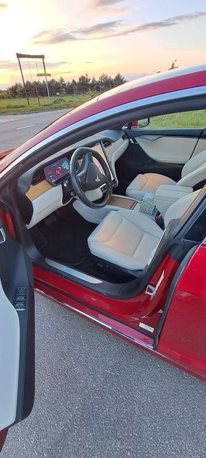 Tesla Model S Maximale Reichweite 2020