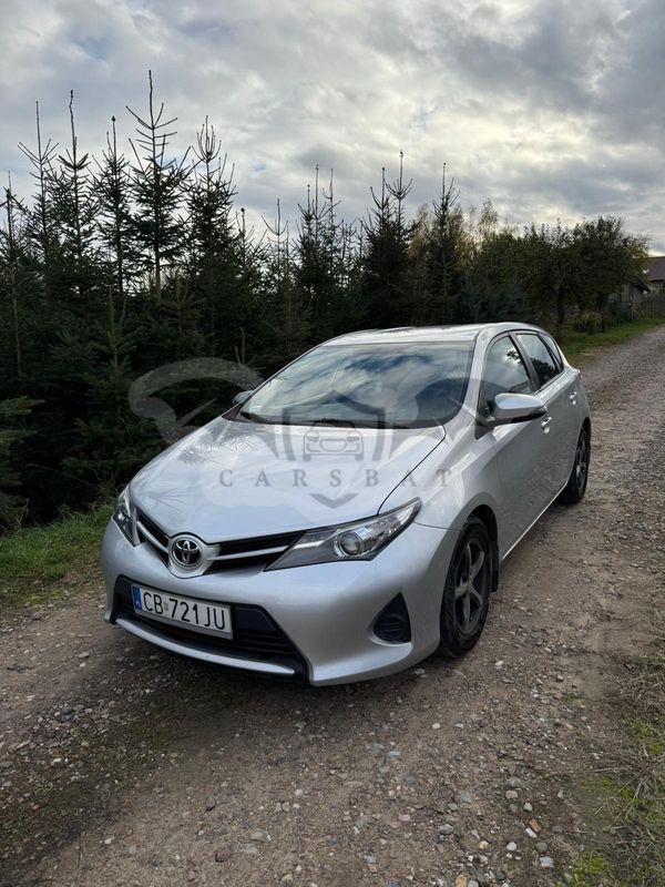 Toyota Auris II 1.33 VVT-i Active 2014