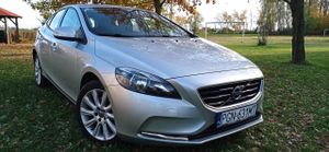 Volvo V40 II T2 2015